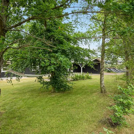 Gorgeous In With Kitchen Holiday home Glesborg