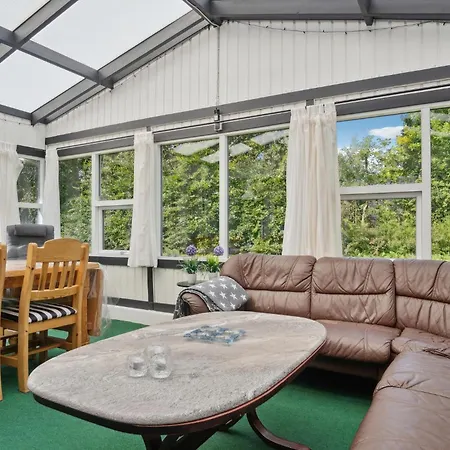 Holiday home Gorgeous In With Kitchen