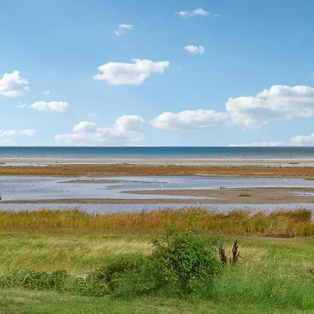 Gorgeous In With Kitchen