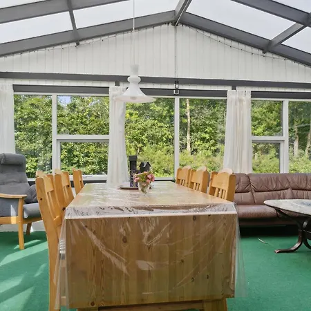 Gorgeous In With Kitchen